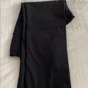 Men’s Lululemon Black ABC pants (32/30)